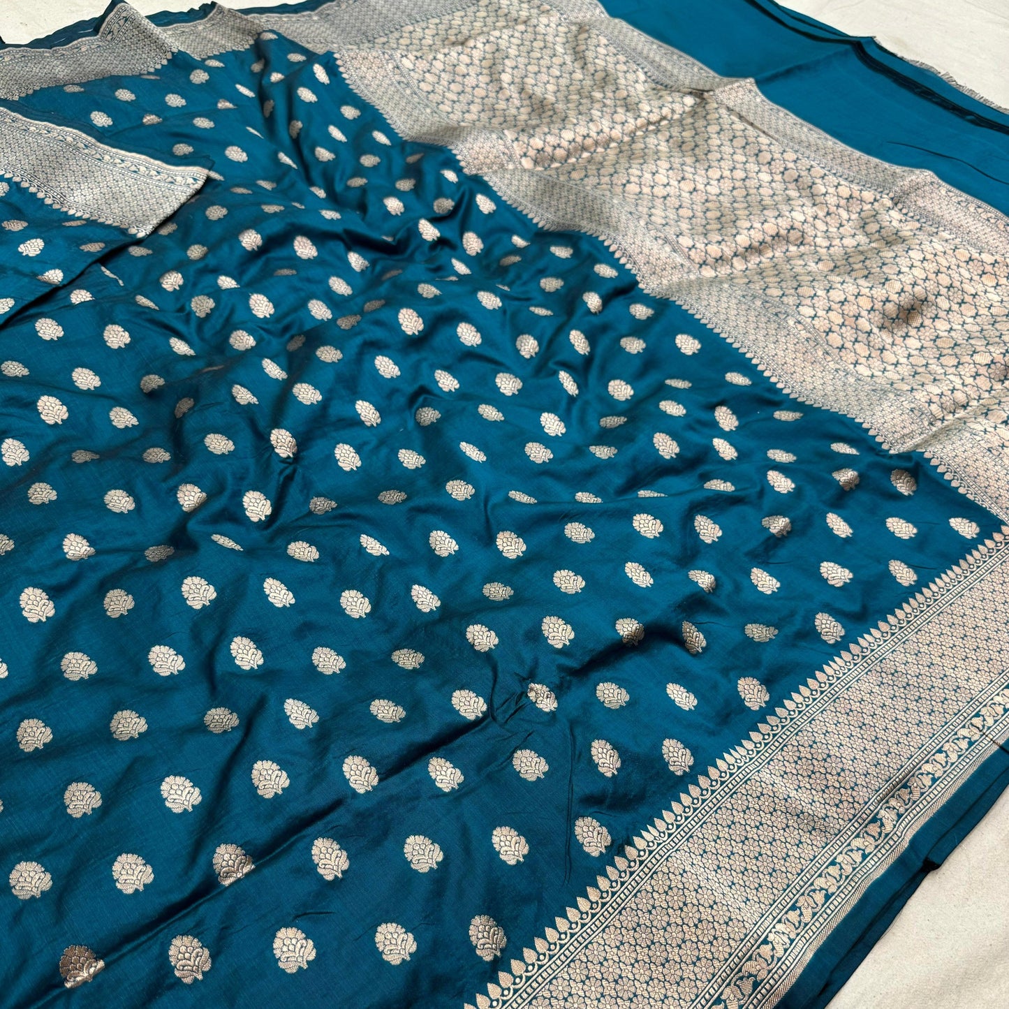Blue Pure Banarasi Kathan Hand Loom Silk Saree Alna Apparels