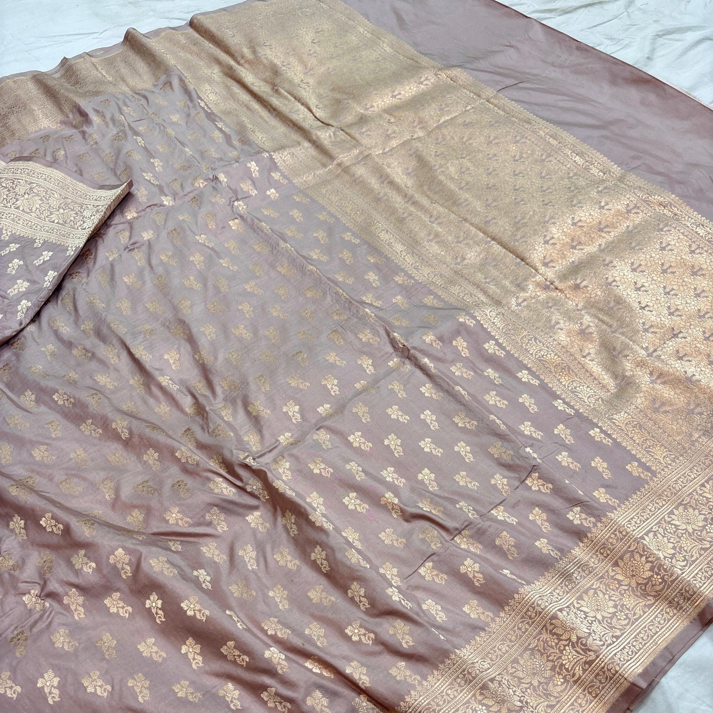 Brown Pure Banarasi Kathan Hand Loom Silk Saree Alna Apparels