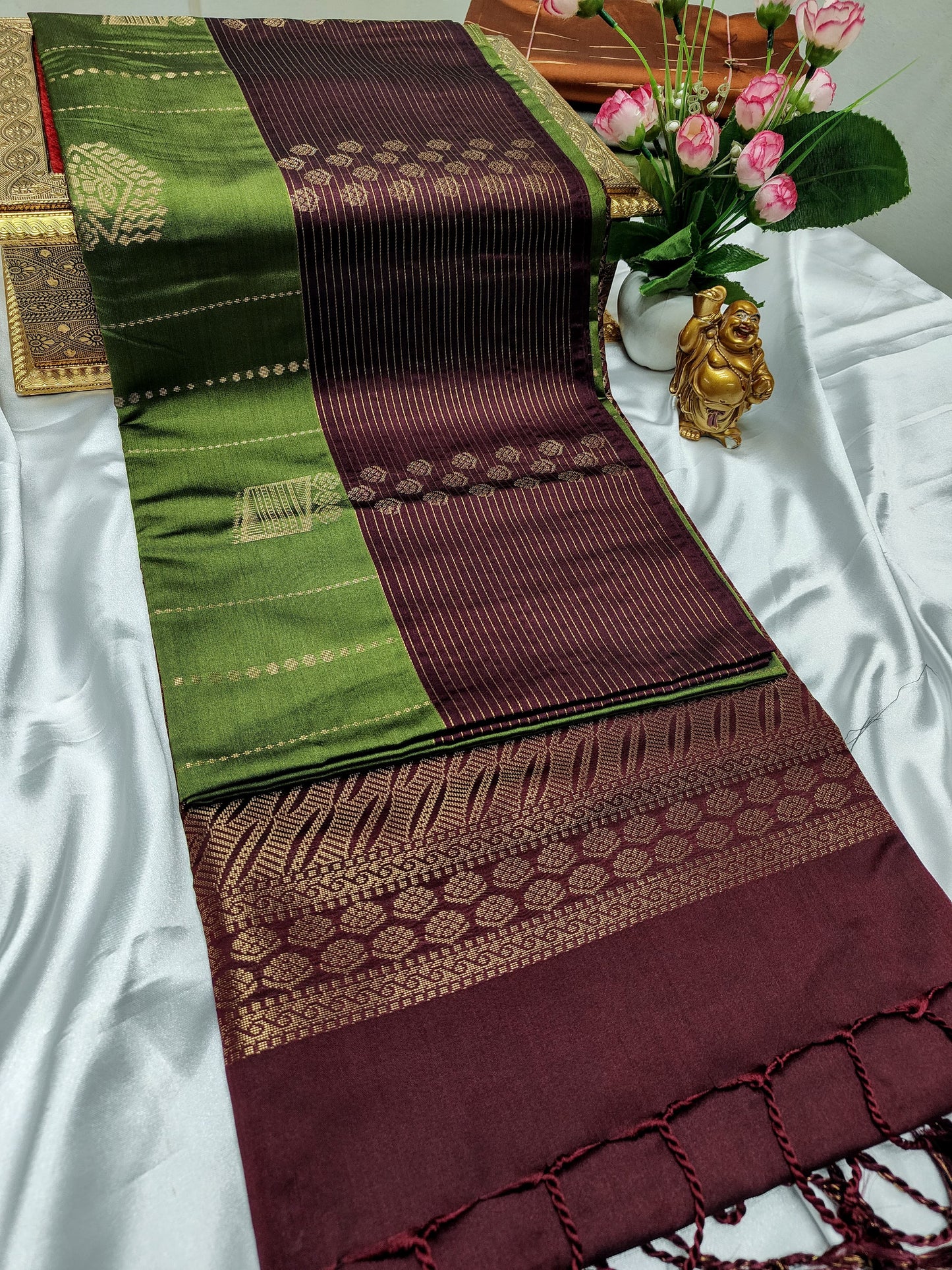 Green Color Kanchivaram Silk Saree Alna Apparels