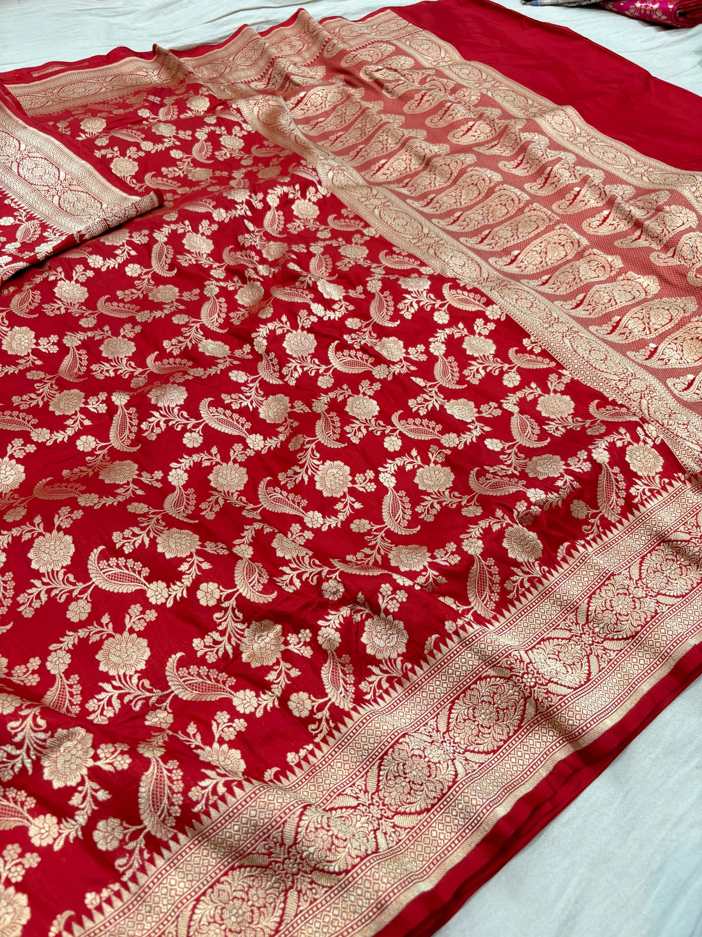 Red Pure Banarasi Kathan Hand Loom Silk Saree Alna Apparels