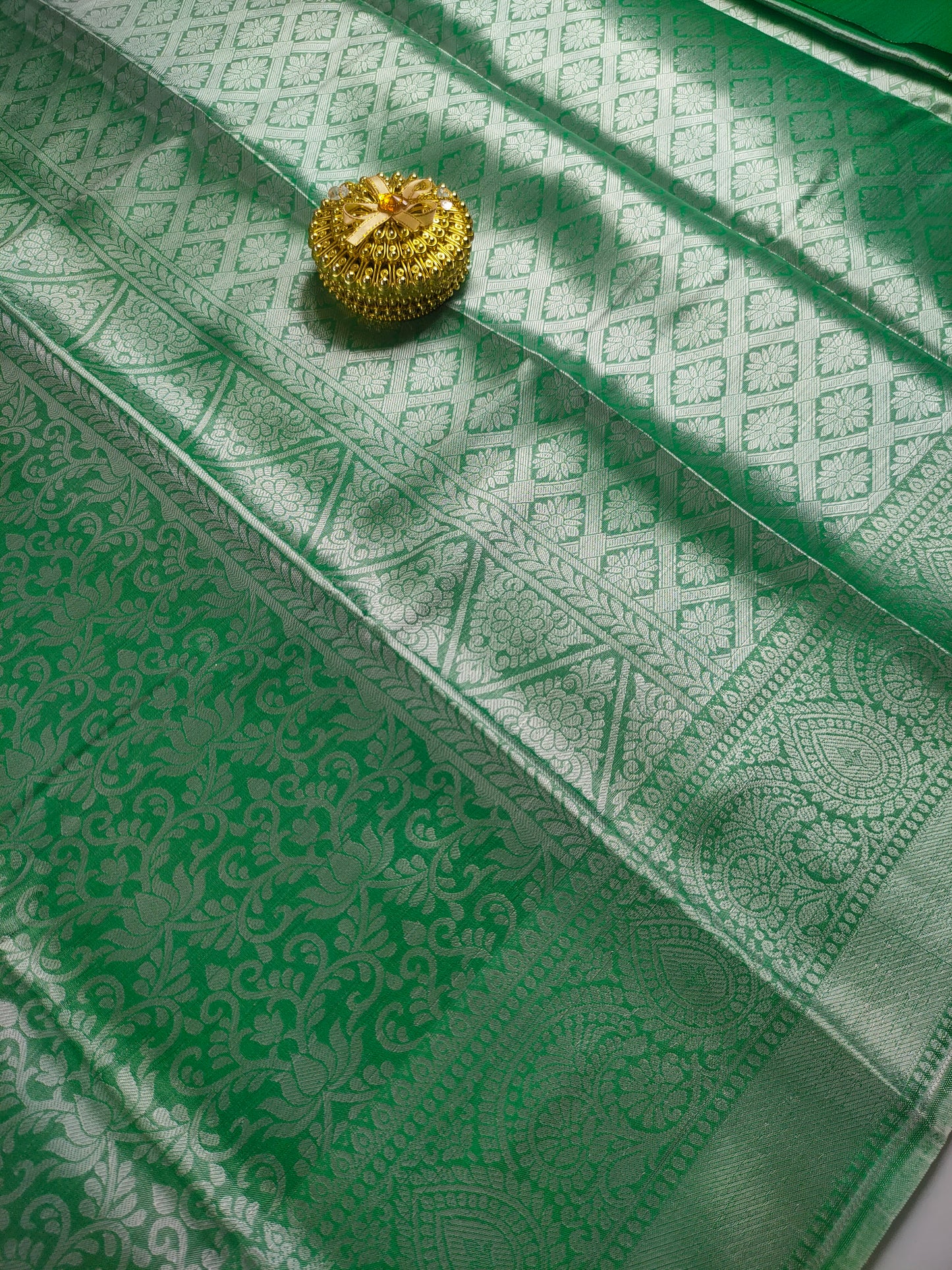 Green Kanchipuram Soft Tissue Silk Saree