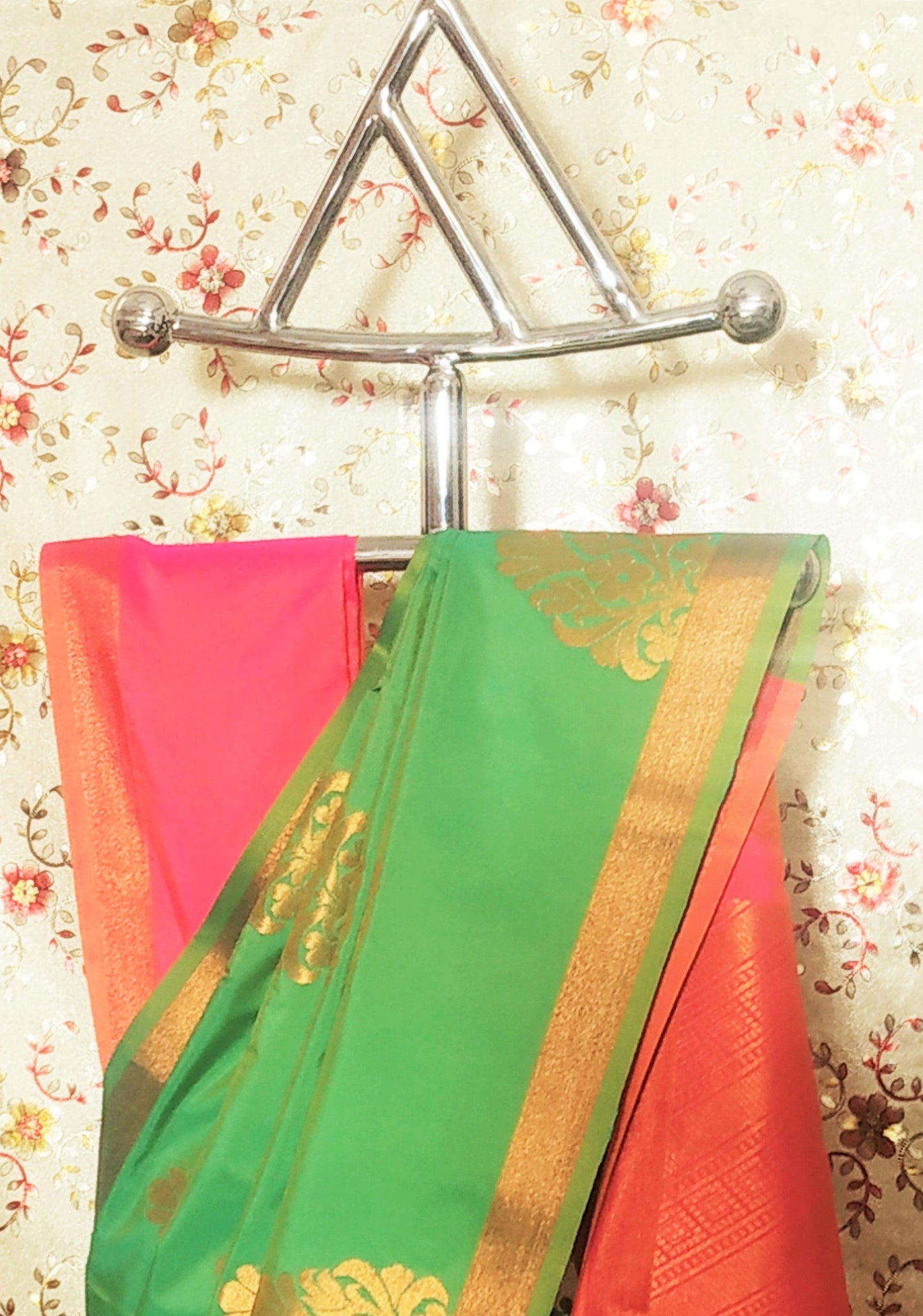Green Color Kanjivaram Semi Soft Silk Saree