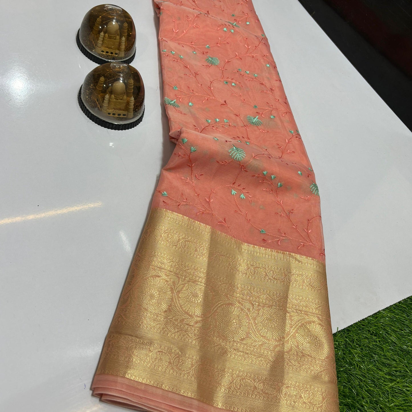 Cream Banarasi Organza Silk Embroidery Saree