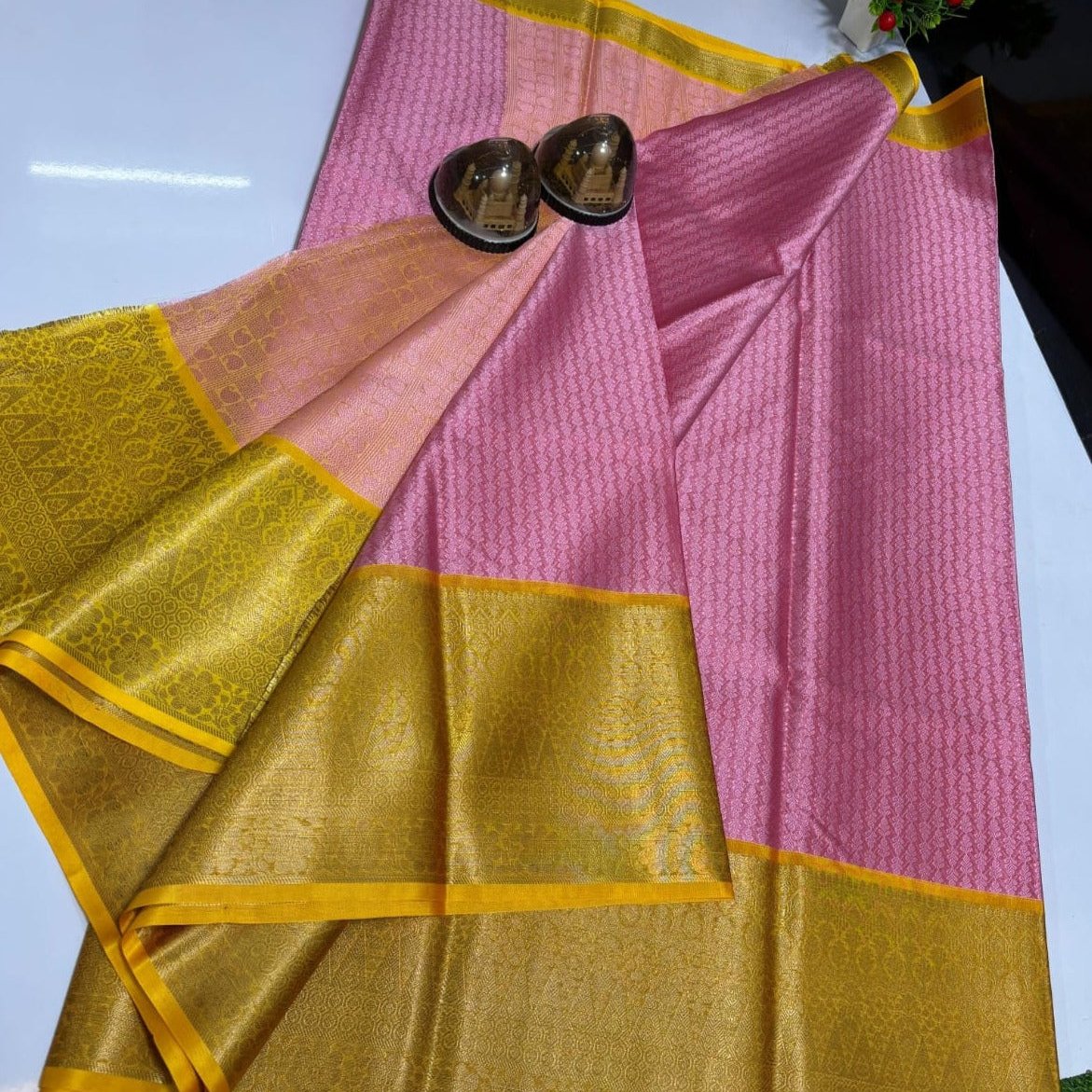 Pink Kora Muslin Tanchui Saree